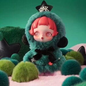 Pop Mart Winter Symphony Plush Skull Panda-Partita